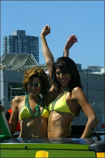 [20030727_Vancouver_PM03.jpg]