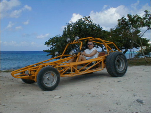 [me_dune_buggy_cozumel.JPG]